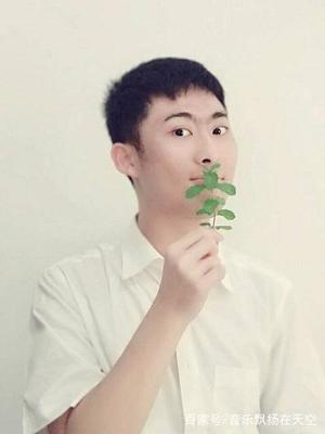 赖仲达古风新歌将发布,被曝或患上焦虑症?